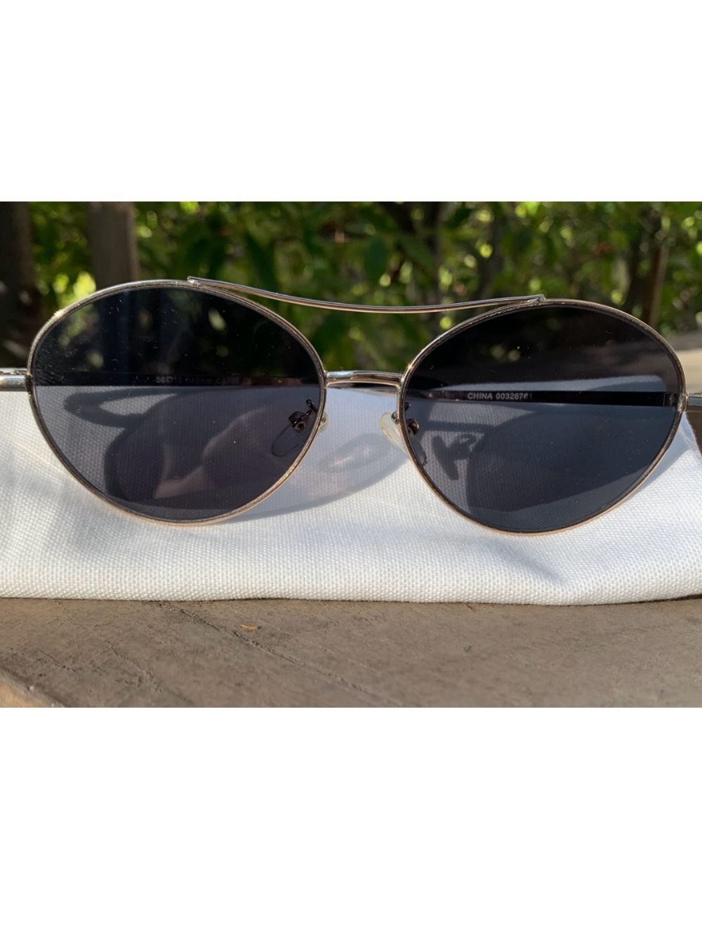 90’s Inspired Oval Sunglasses